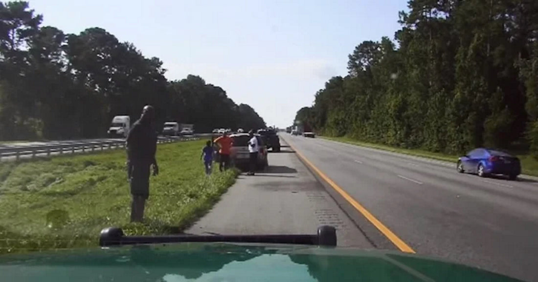 Family Is Stranded On The Side Of The Road After Crash, Until Shaquille O'Neal Spots Them